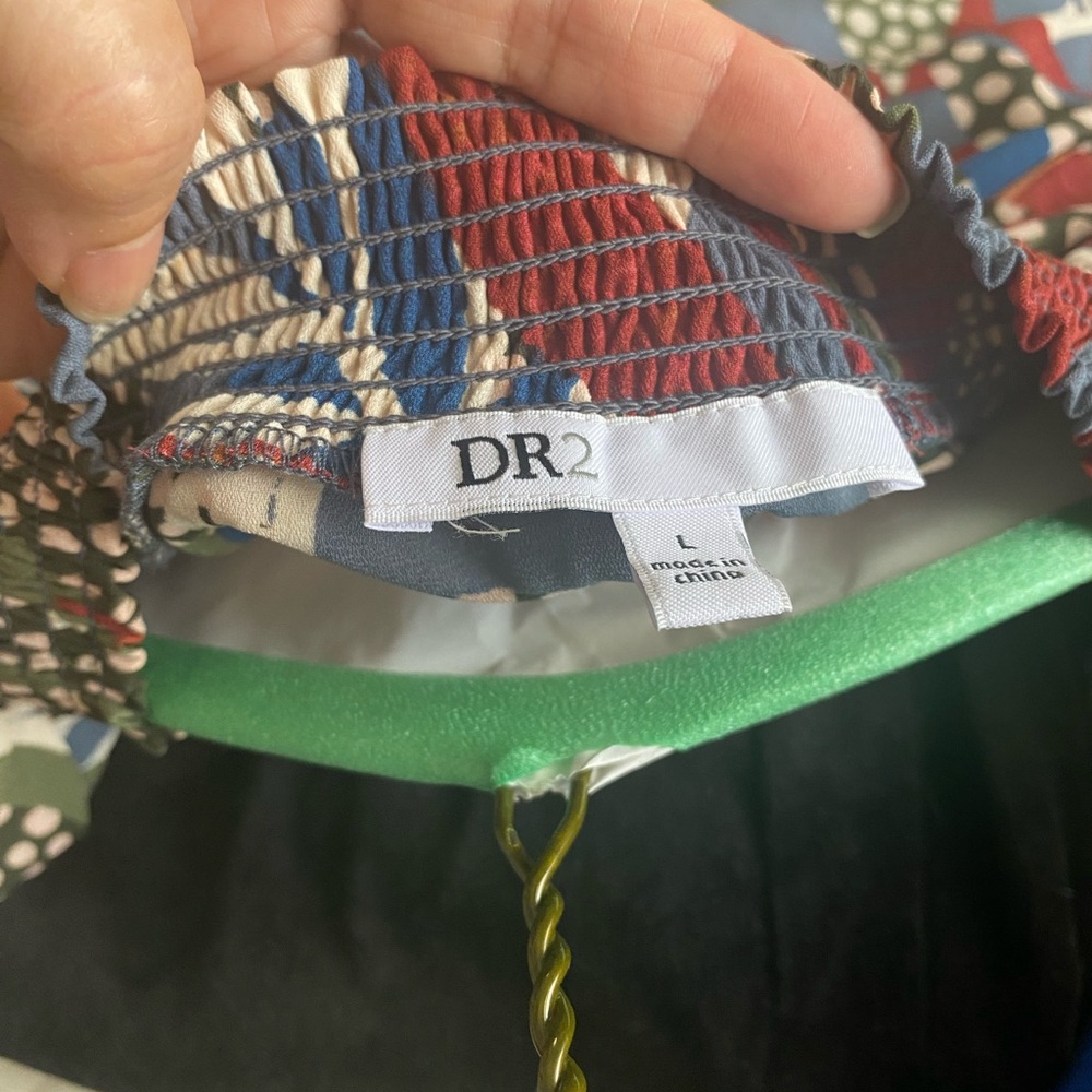 DR2 Vibrant Smocked Blouse